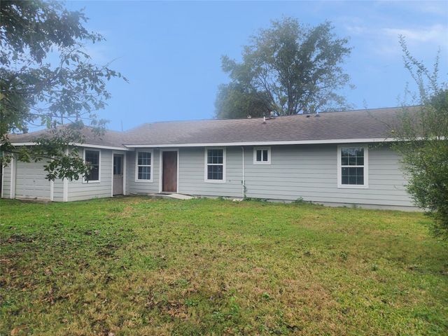 7834 Bayless Drive, Houston, TX 77017