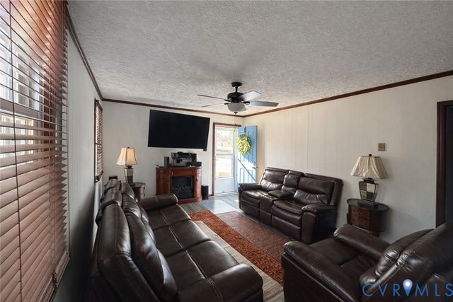 2828 Trarich Rd, Petersburg, VA 23805