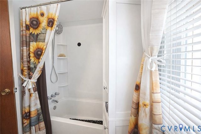 2828 Trarich Rd, Petersburg, VA 23805