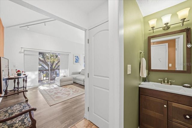 1859 BOUGH AVENUE D, Clearwater, FL 33760