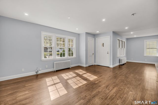 1770 Stratfield Road, Fairfield, CT 06825