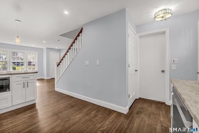 1770 Stratfield Road, Fairfield, CT 06825