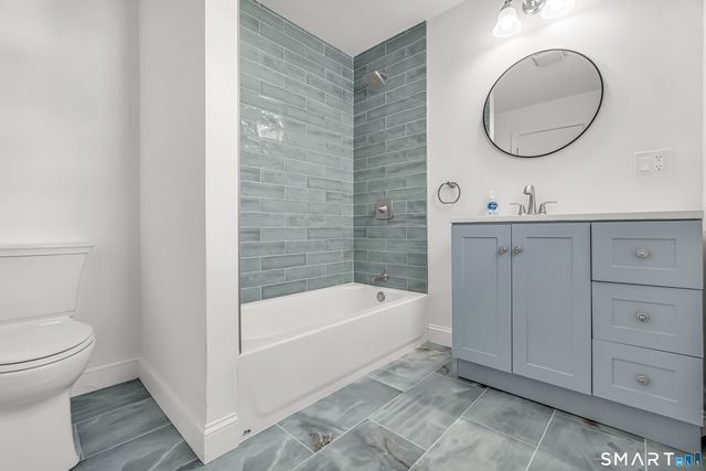 1770 Stratfield Road, Fairfield, CT 06825