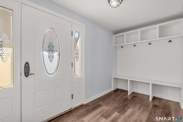 1770 Stratfield Road, Fairfield, CT 06825