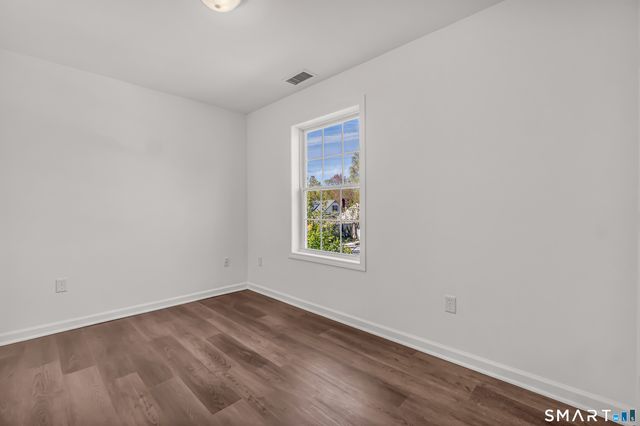 1770 Stratfield Road, Fairfield, CT 06825