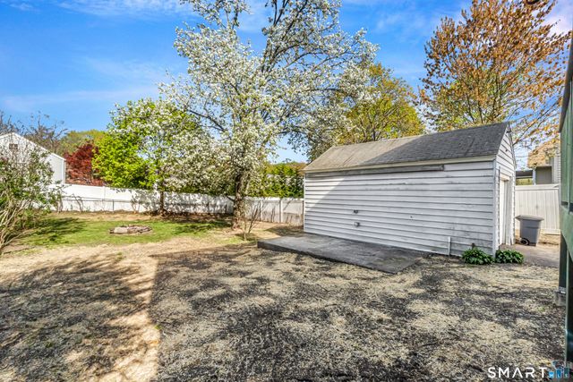 1770 Stratfield Road, Fairfield, CT 06825