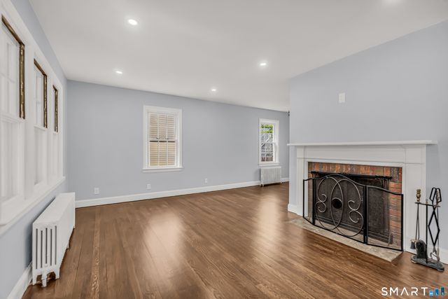 1770 Stratfield Road, Fairfield, CT 06825