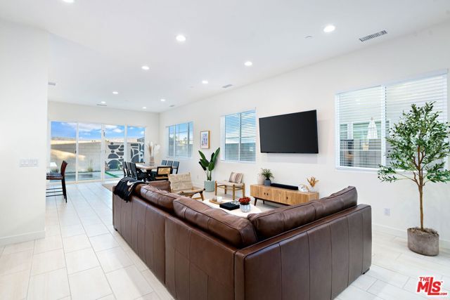 1605 Candela Court, Palm Springs, CA 92264