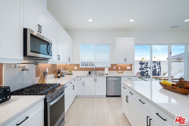 1605 Candela Court, Palm Springs, CA 92264