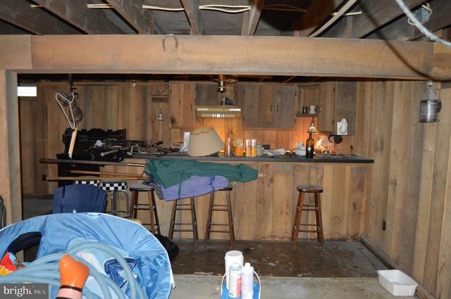 8 ELK CIR, New Providence, PA 17560