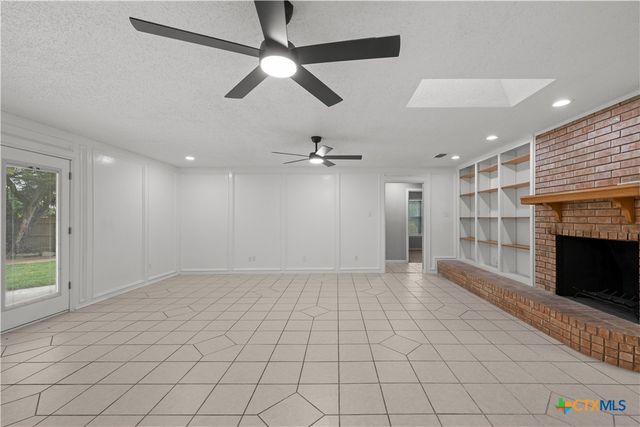 802 Danny Circle, Harker Heights, TX 76548