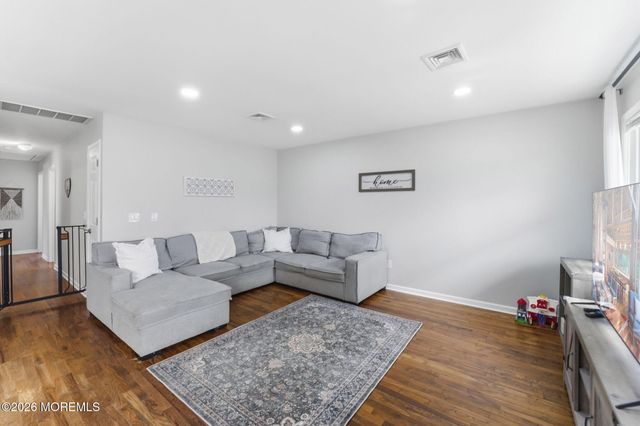 478 Mantoloking Road, Brick, NJ 08723