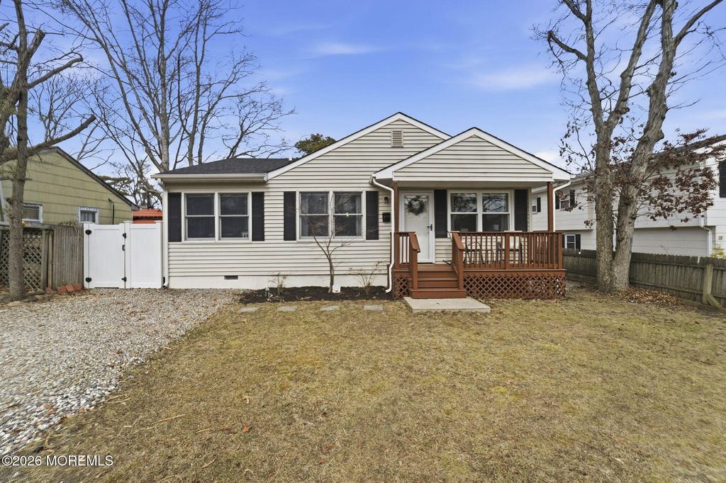 478 Mantoloking Road, Brick, NJ 08723