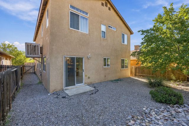 527 Saddle Blanket Trail SW, Albuquerque, NM 87121