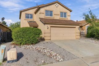 527 Saddle Blanket Trail SW, Albuquerque, NM 87121