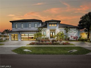1749 Wavecrest CT, Marco Island, FL 34145