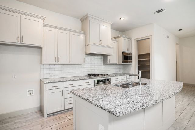 4618 Marble Canyon Way, Arlington, TX 76005