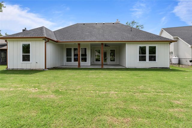 114 Springwood Road, Enchanted Oaks, TX 75156