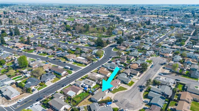 533 Linda Ct, Oakdale, CA 95361