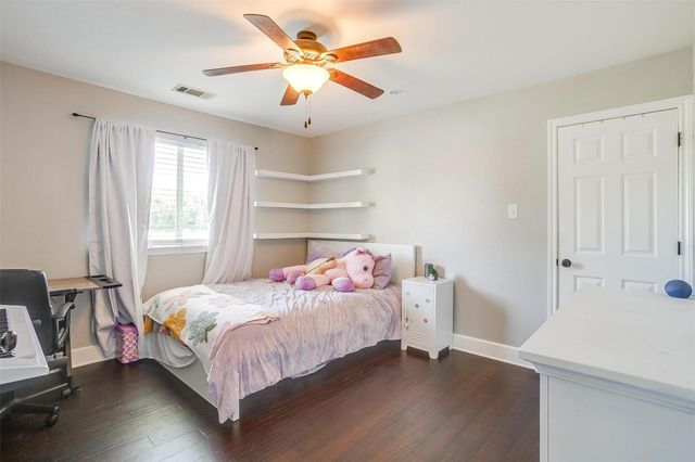 101 Springfield Lane, Red Oak, TX 75165