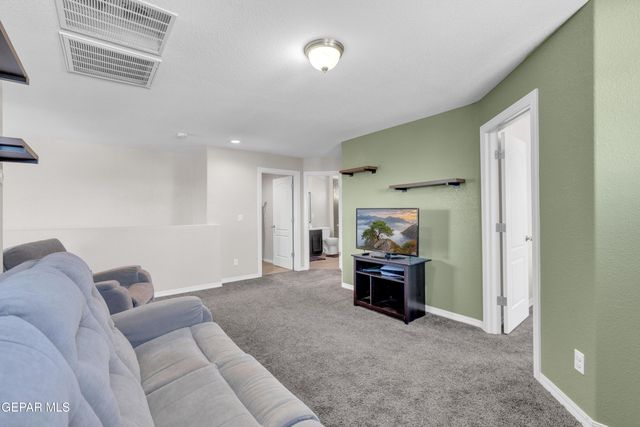 6552 GEYSER Drive, El Paso, TX 79932