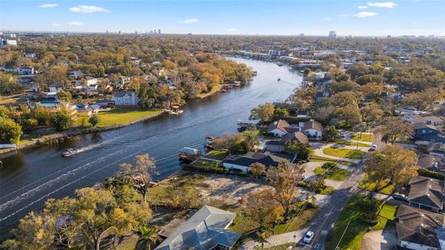 4133 N RIVER VIEW AVENUE, Tampa, FL 33607