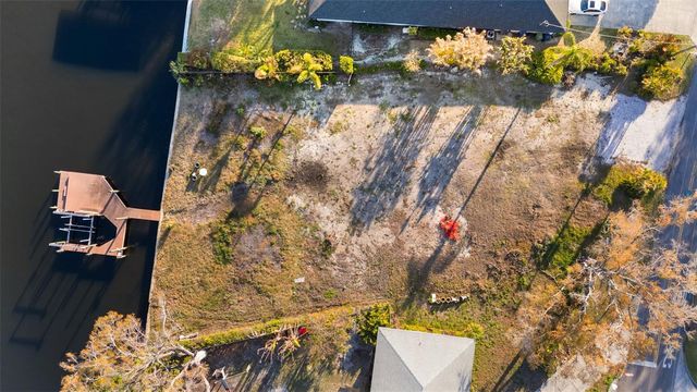 4133 N RIVER VIEW AVENUE, Tampa, FL 33607