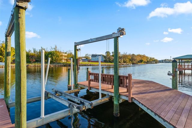 4133 N RIVER VIEW AVENUE, Tampa, FL 33607