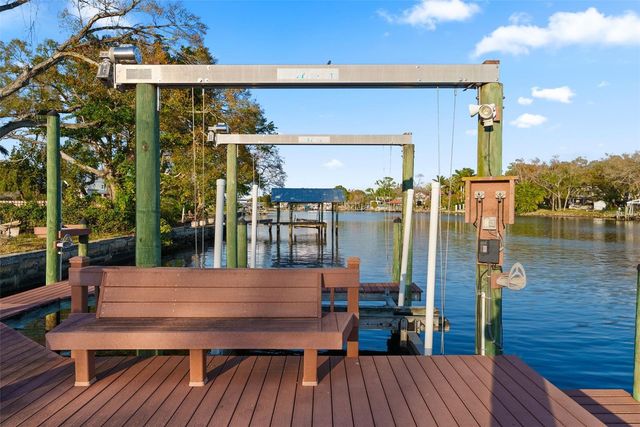 4133 N RIVER VIEW AVENUE, Tampa, FL 33607