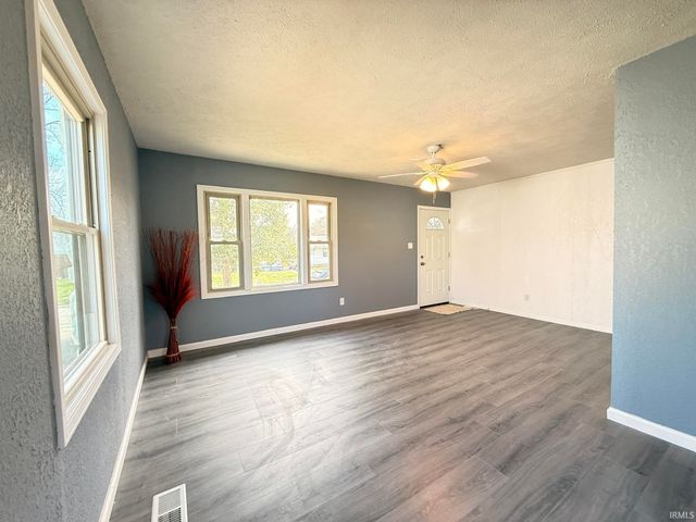 900 N Kelsey Avenue, Evansville, IN 47711