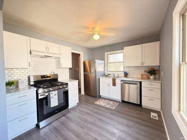 900 N Kelsey Avenue, Evansville, IN 47711