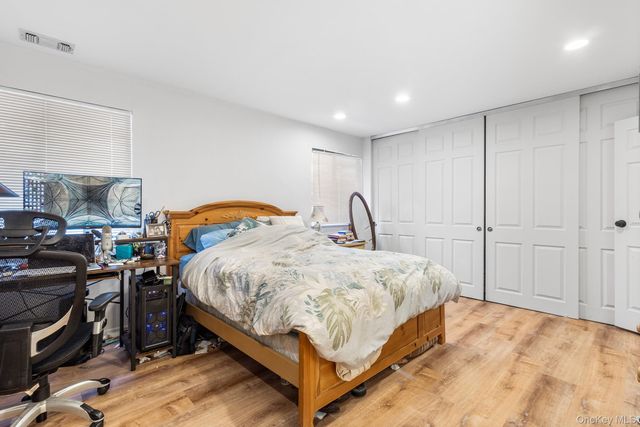 230 Aspen Court, Wantagh, NY 11793