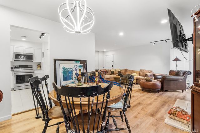 230 Aspen Court, Wantagh, NY 11793