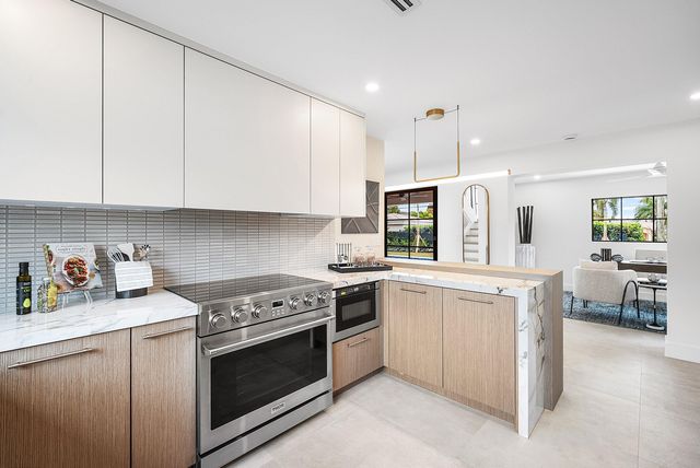 478 NW 13th Street, Boca Raton, FL 33432