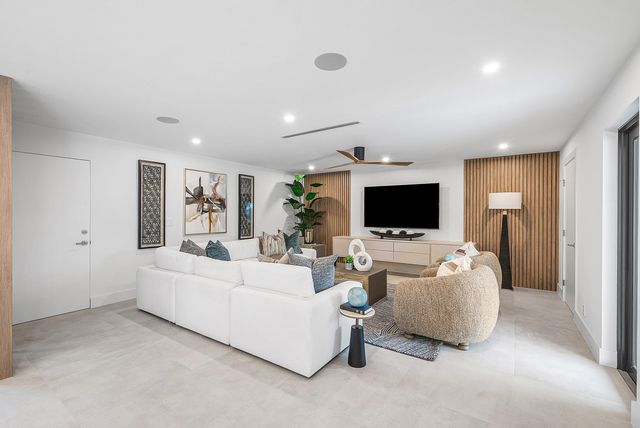 478 NW 13th Street, Boca Raton, FL 33432