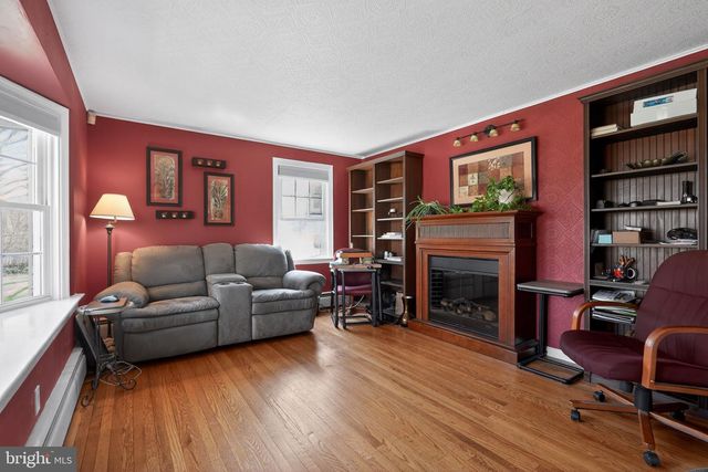 1708 MADEIRA AVE, Jenkintown, PA 19046