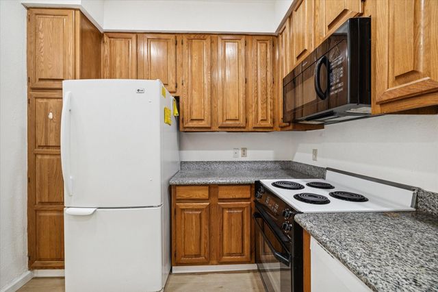 2213 Braeswood Blvd 12A, Houston, TX 77030