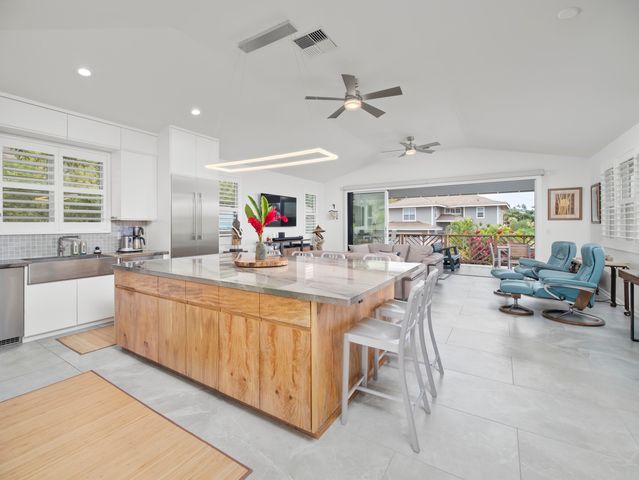 137 Hoohale St, Kihei, HI 96753