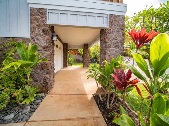 137 Hoohale St, Kihei, HI 96753