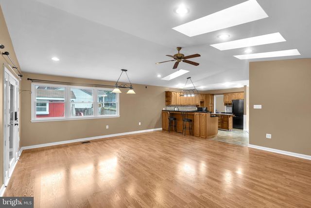 7016 UTICA ST, Springfield, VA 22150