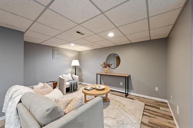 1327 Depot Drive, Lee's Summit, MO 64086