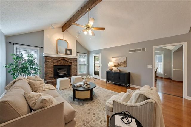 1327 Depot Drive, Lee's Summit, MO 64086