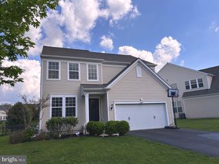 724 N HAINES CIR, Downingtown, PA 19335