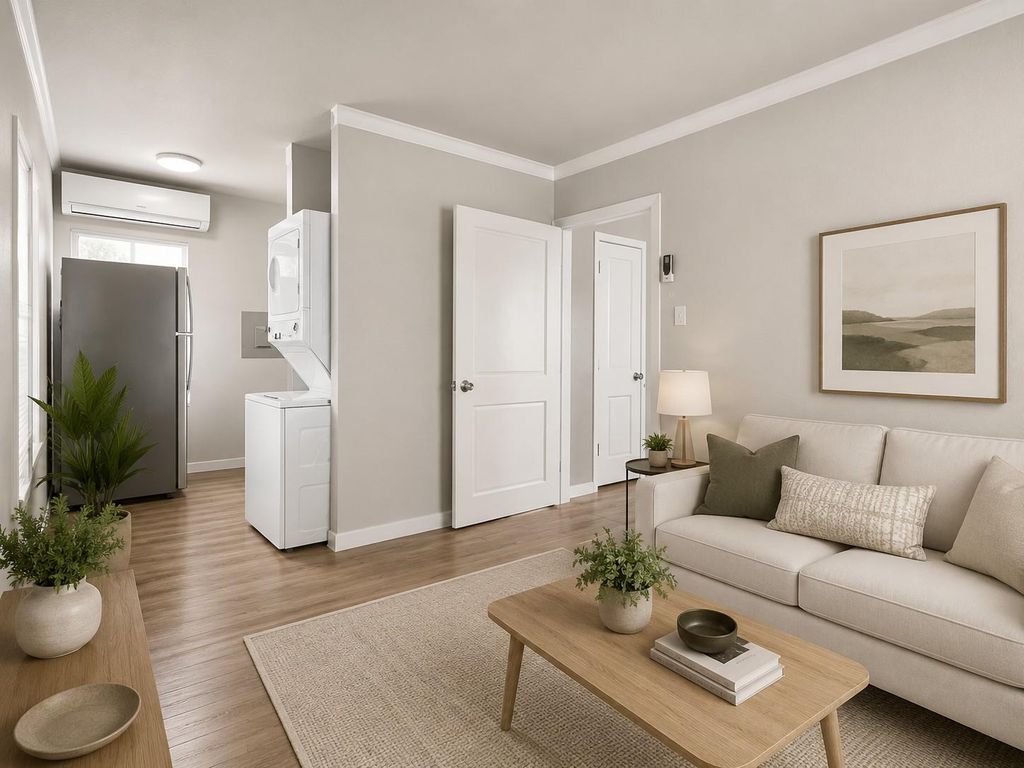 204 E 30th ST 101, Austin, TX 78705