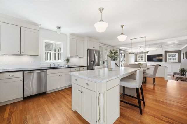 136 Cedar St, Lexington, MA 02420