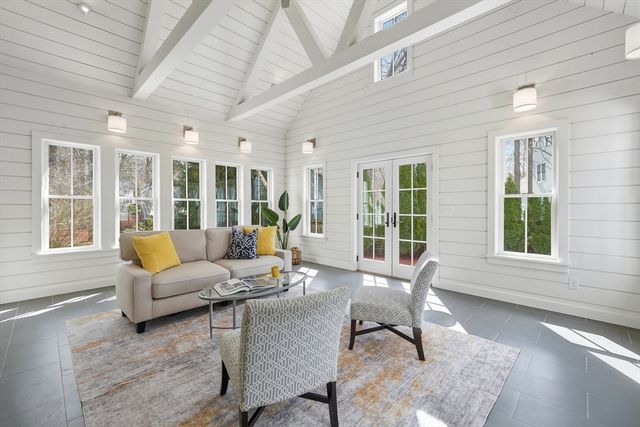 136 Cedar St, Lexington, MA 02420