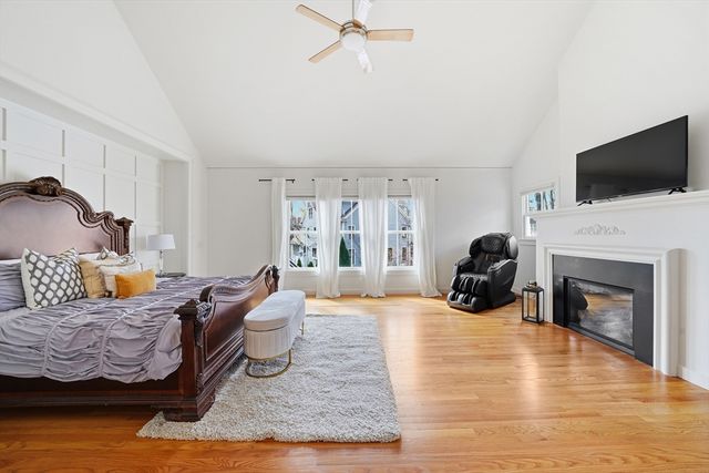 136 Cedar St, Lexington, MA 02420