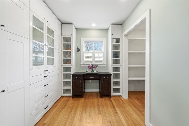 136 Cedar St, Lexington, MA 02420