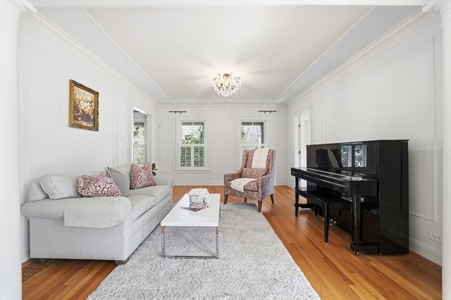 136 Cedar St, Lexington, MA 02420