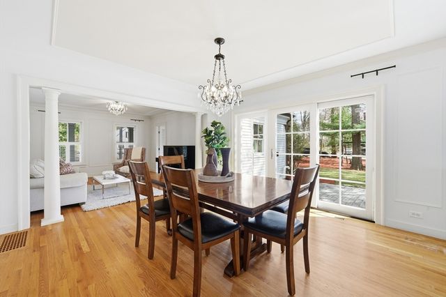 136 Cedar St, Lexington, MA 02420